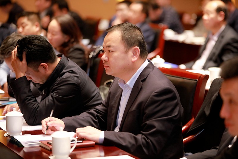 陕西沙巴(中国)体育有限公司官网集团2019年工作会议暨一届三次职代会侧记