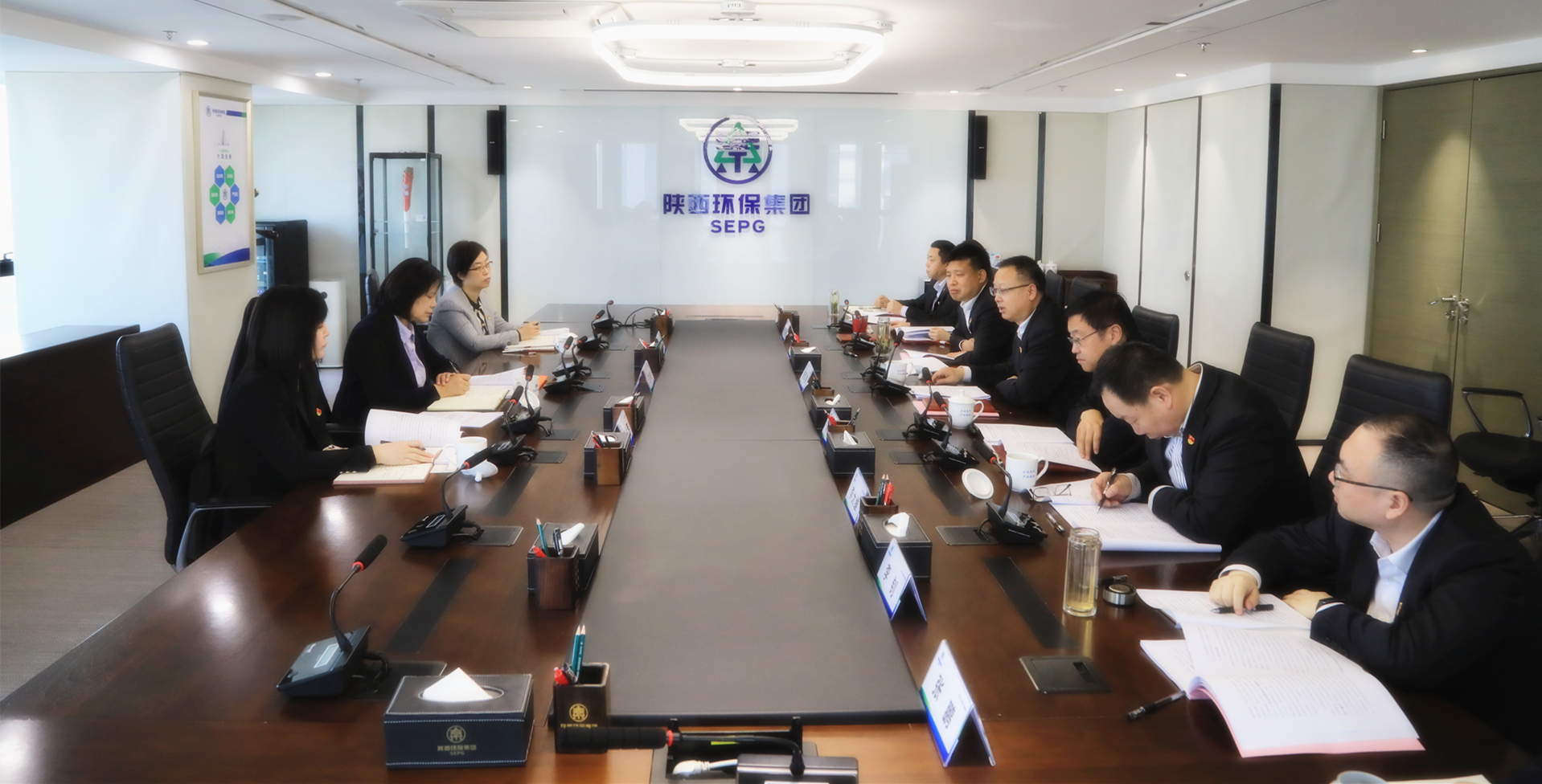陕西沙巴(中国)体育有限公司官网集团召开2024年度辅导班子民主生涯会暨巡视整改专题民主生涯会 陕西沙巴(中国)体育有限公司官网集团召开2024年度辅导班子民主生涯会暨巡视整改专题民主生涯会