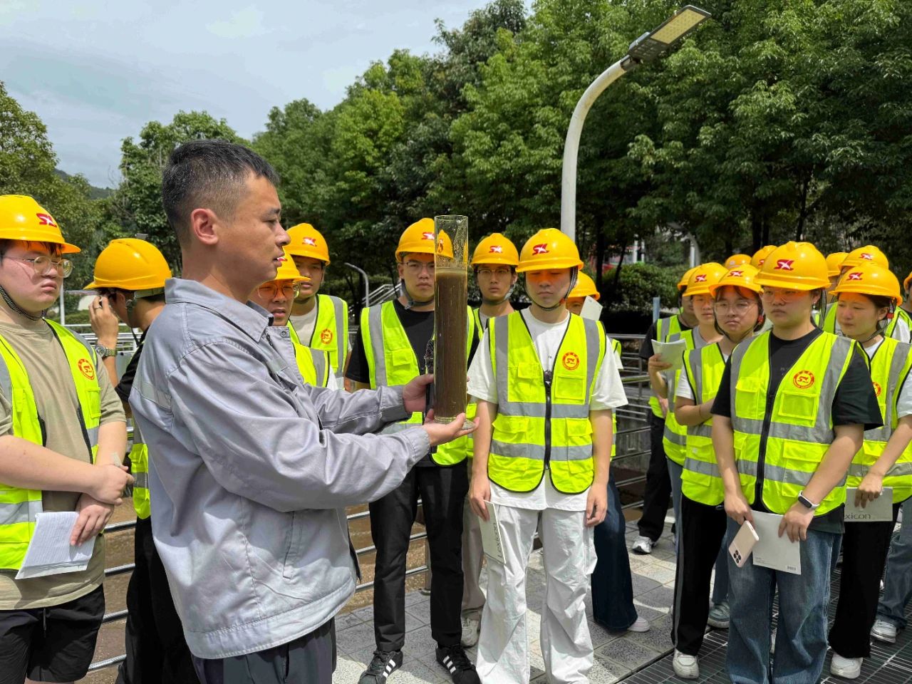 社会责任｜水环境公司发展“党建引领促发展 沙巴(中国)体育有限公司官网教育共成长”公家盛开日活动